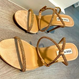 Breslin Blush Heels by Steve Madden size 9 used once only. Like new!!